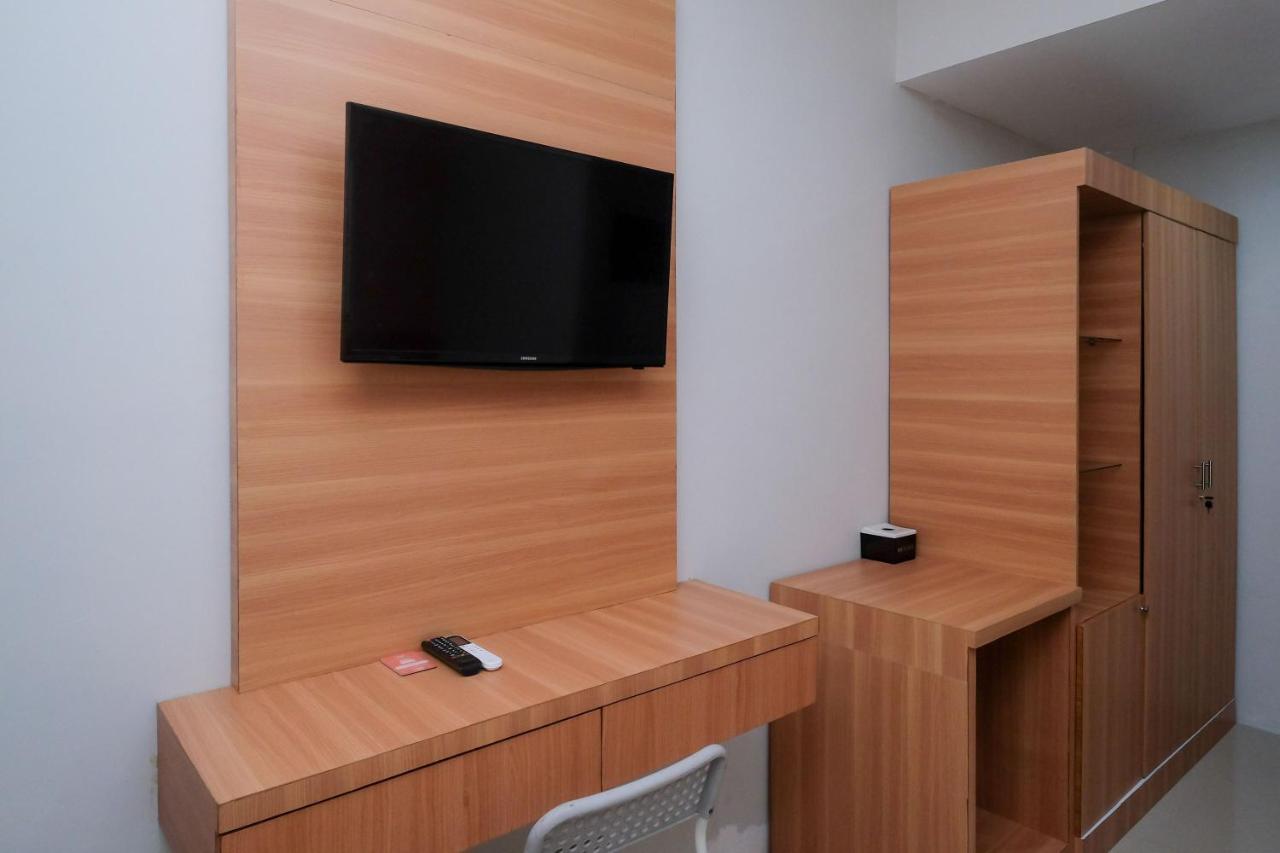 Sans Hotel Tiga Putri Semarang By Reddoorz Exterior photo